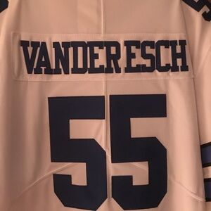 Nike Dallas Cowboys (Leighton Vander Esch) Jersey Mens Large, fits like a XL.